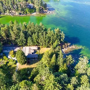 Sealavie Rare Peaceful & Hidden Gem Shore House Holiday home Ladysmith