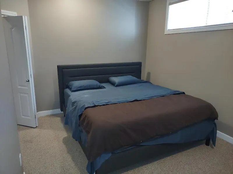 Apartment Spacious One Bedroom Walkout Basement Suite Calgary Canada